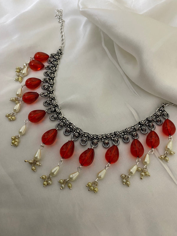 Sleek Drop Necklace