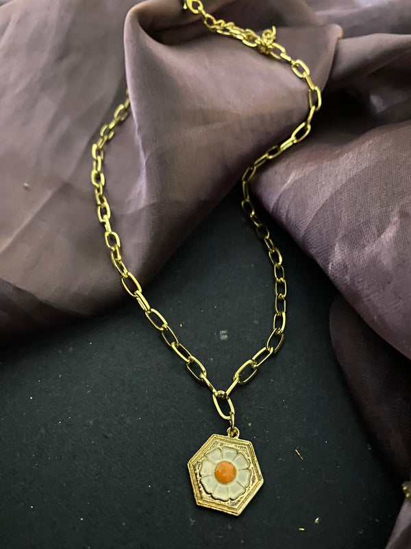 Pretty Floral Neckchain