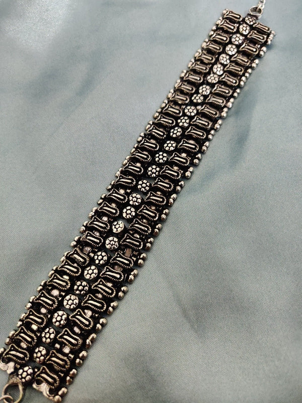 Broad Choker