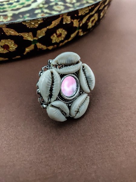 Cowrie Ring