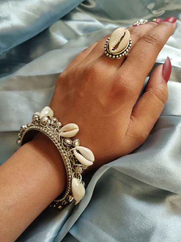 Cowrie Ring & Bangle Set