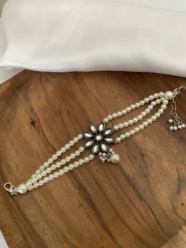 Floral Rakhi/Bracelet