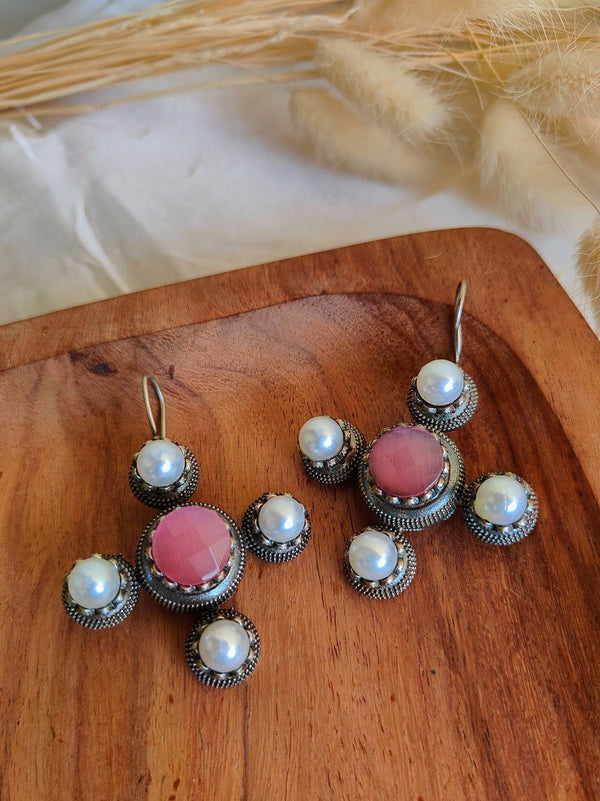 Gul Hook Earrings