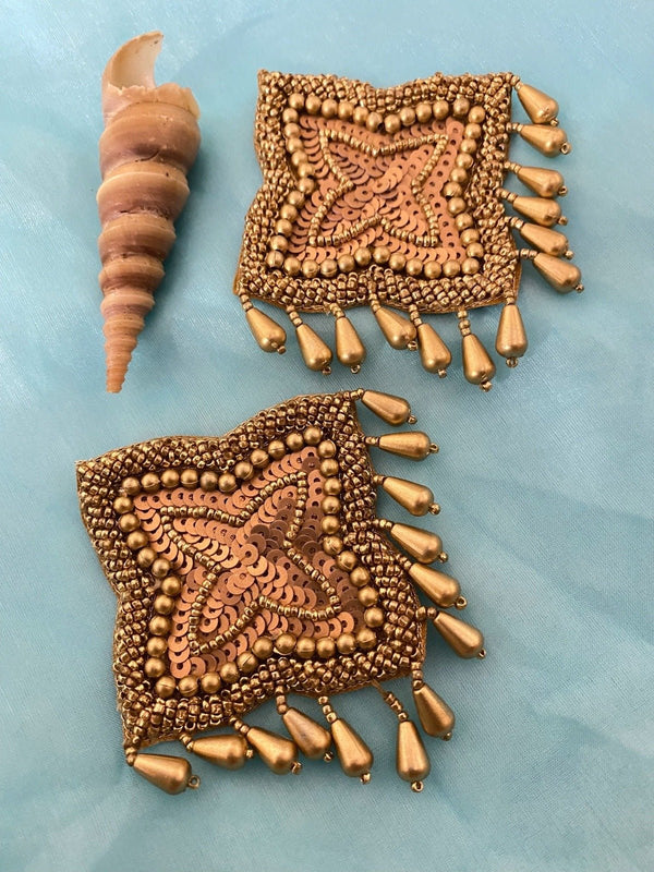 Hunar Earrings
