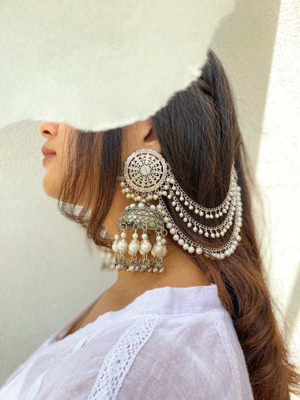 Nayab String Jhumka
