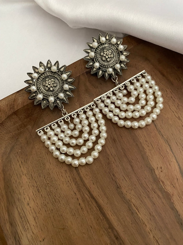 Pearl Antique Earrings