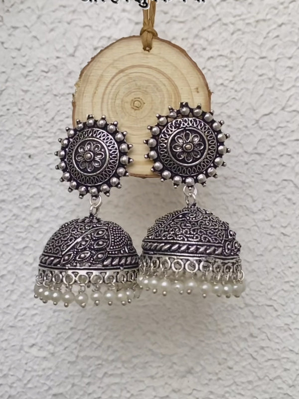 Pearl Jhumka