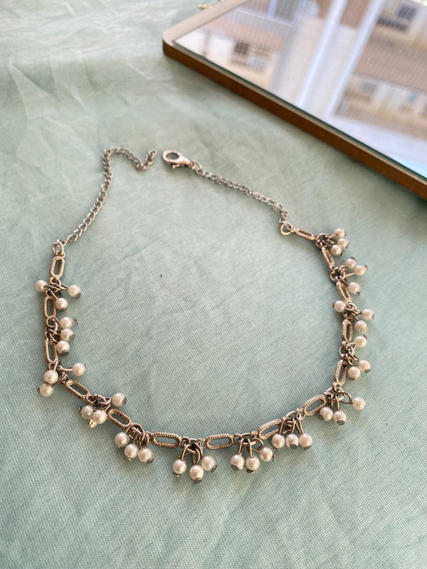 Pearl Sleek Choker