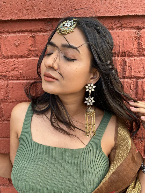 Sunehera Earrings Set