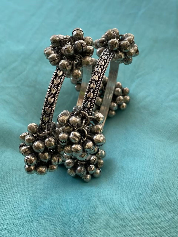 Vintage Ghungroo Bangle